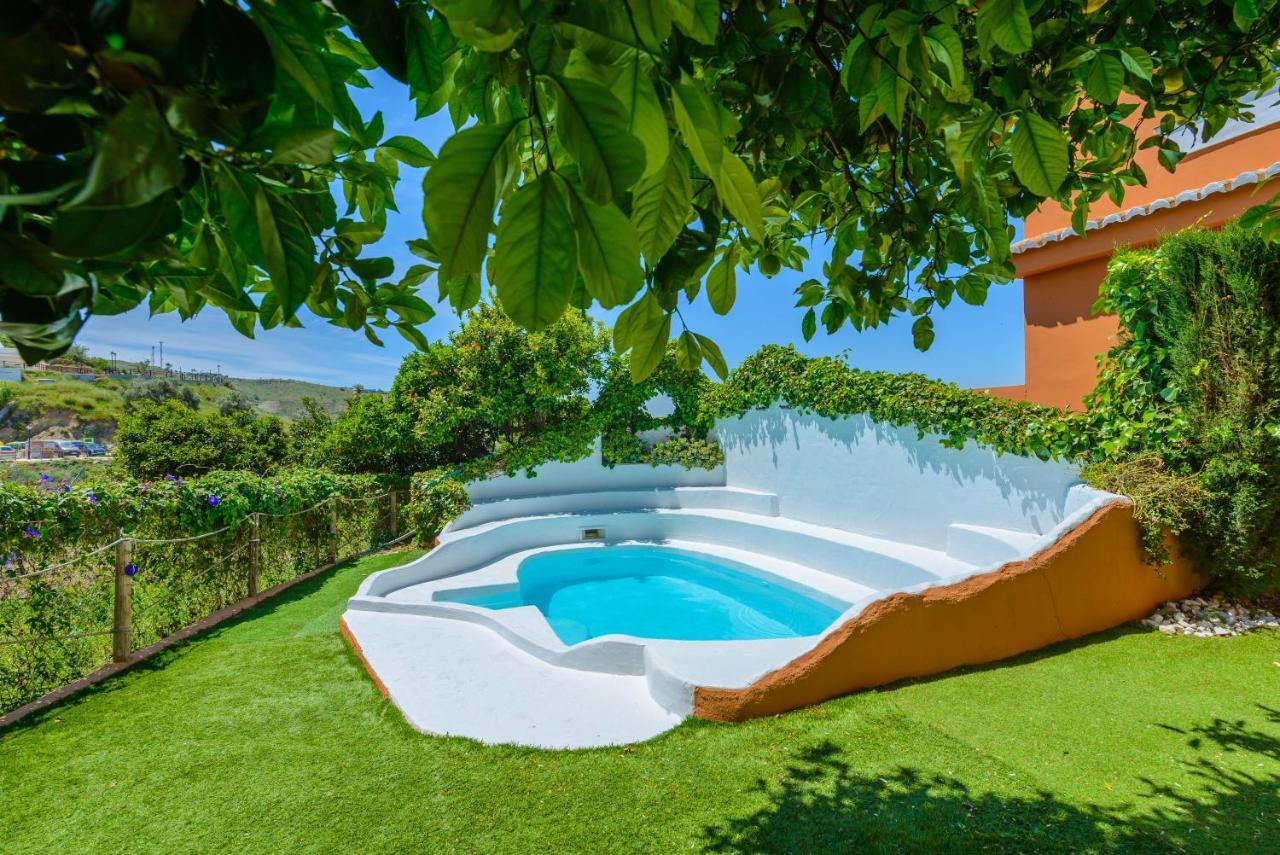 Holiday Home El Pilarillo Piscina Compartida Alcaucín Buitenkant foto