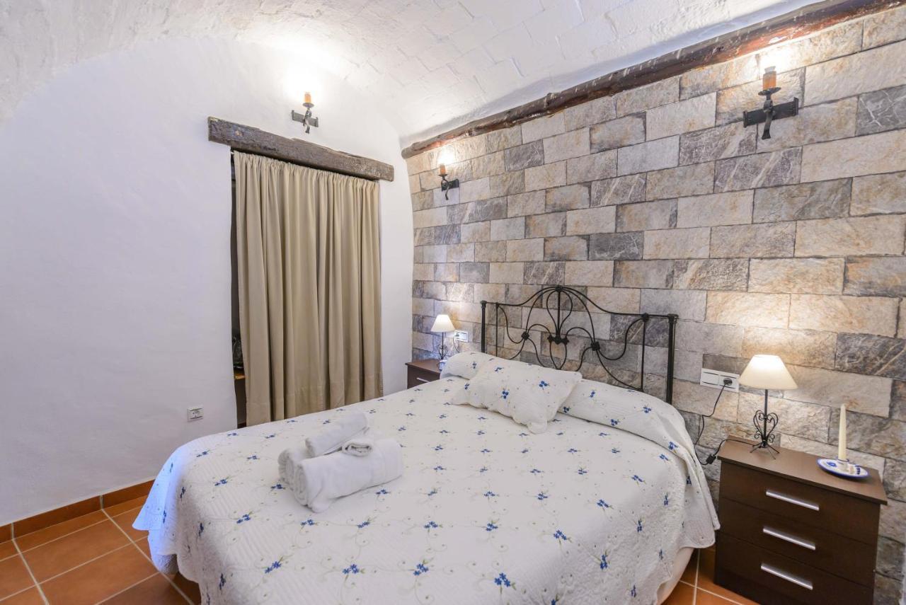Holiday Home El Pilarillo Piscina Compartida Alcaucín Buitenkant foto