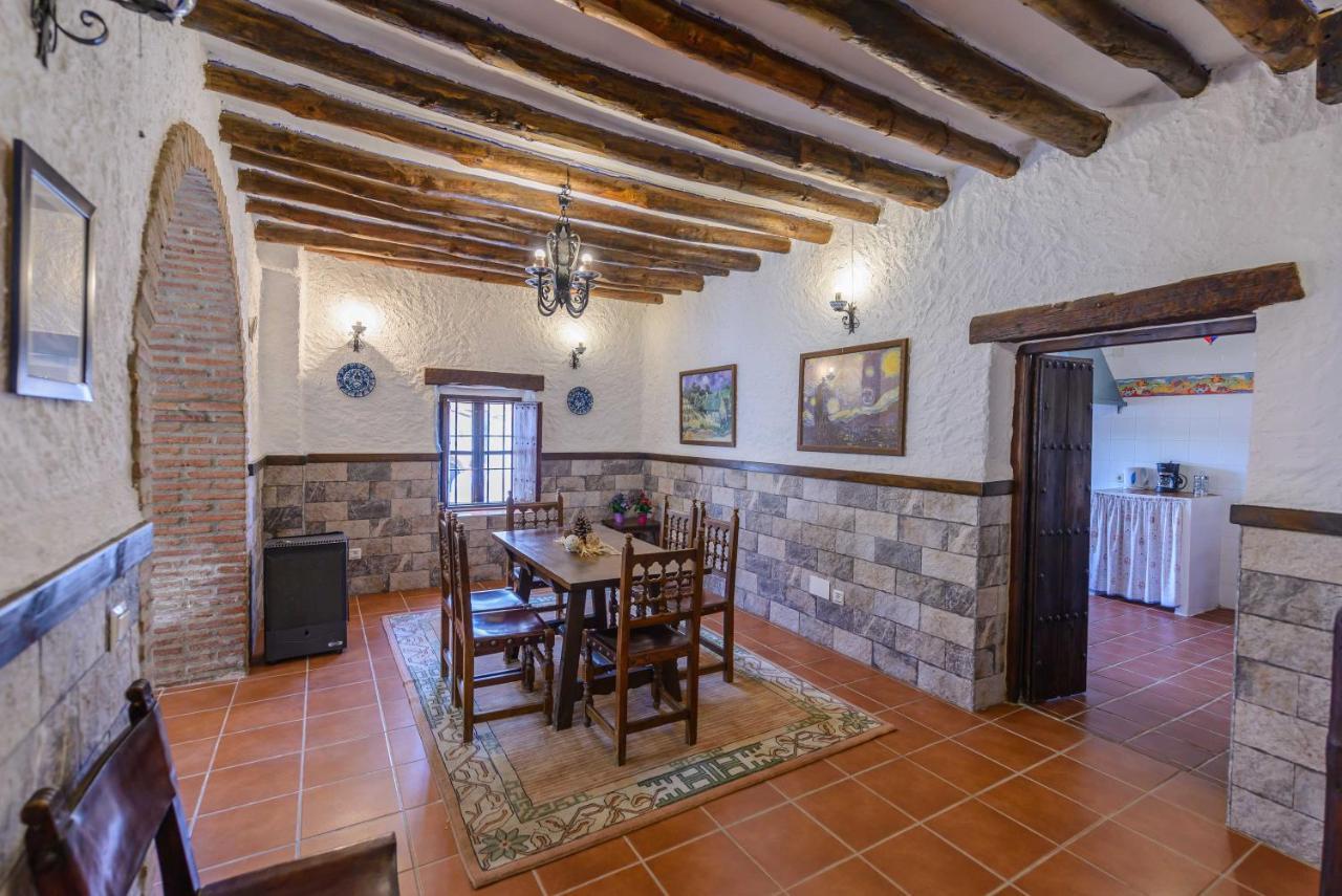 Holiday Home El Pilarillo Piscina Compartida Alcaucín Buitenkant foto