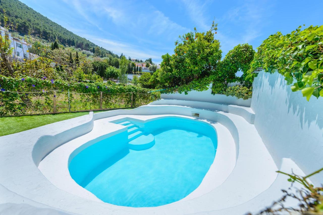 Holiday Home El Pilarillo Piscina Compartida Alcaucín Buitenkant foto