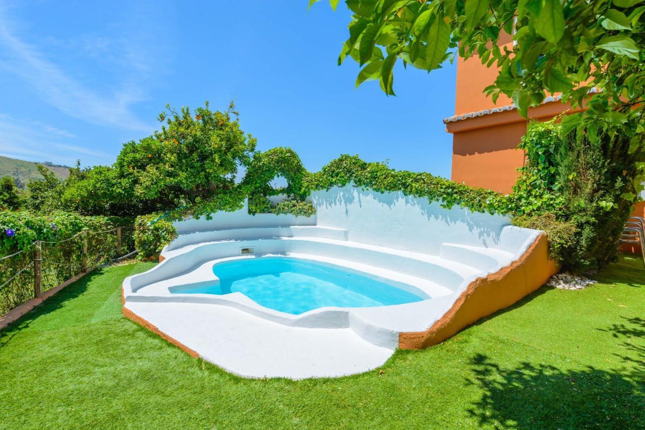 Holiday Home El Pilarillo Piscina Compartida Alcaucín Buitenkant foto
