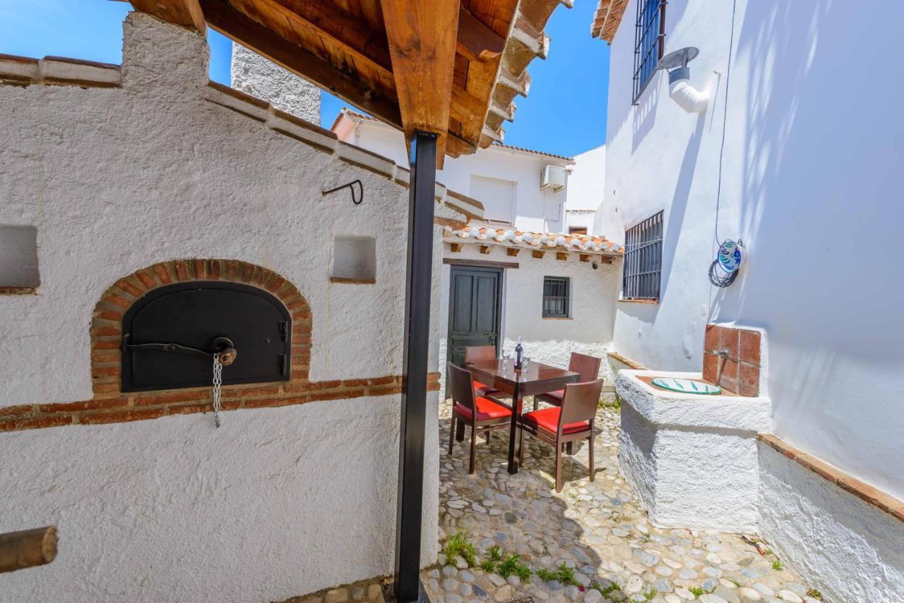 Holiday Home El Pilarillo Piscina Compartida Alcaucín Buitenkant foto